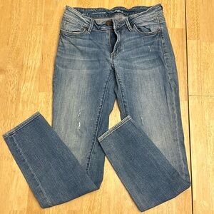 Loft Curvy Skinny Jeans - Medium Wash, Distressed